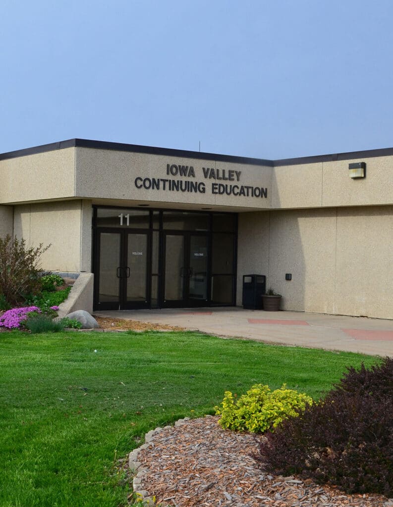 Home Iowa Valley Community College District